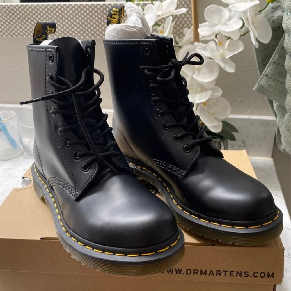 Dr marten 1460 black boots